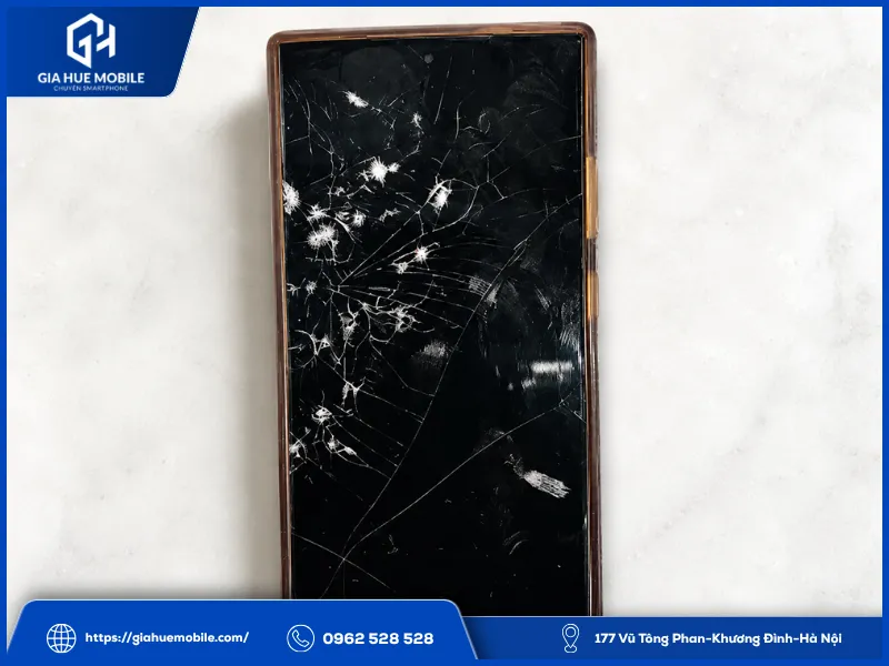 Nguyên nhân khiến mặt kính Samsung Galaxy S26 Ultra bị nứt vỡ