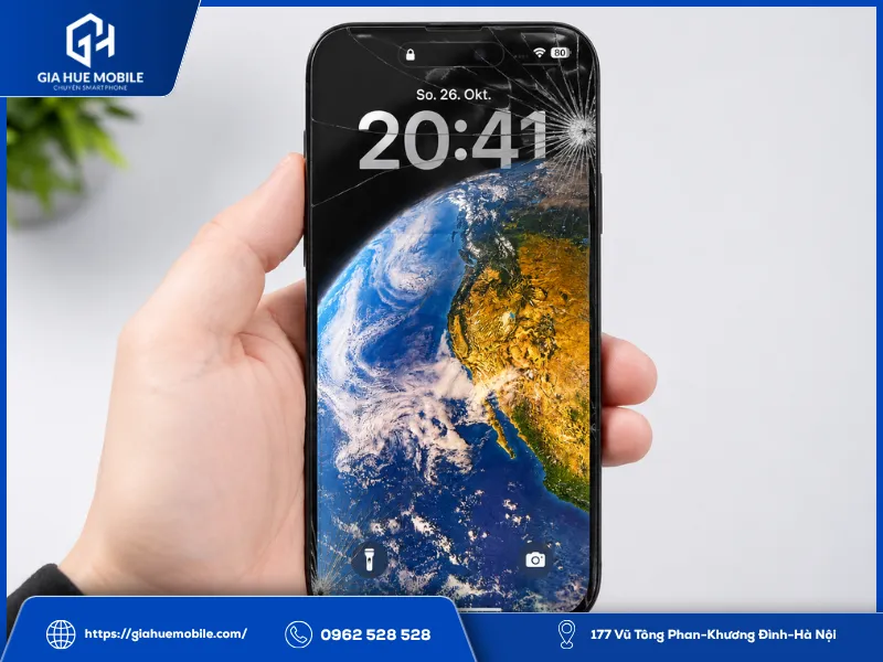 Do bị đè nén mạnh khiến màn hình điện thoại iPhone 14 Pro Max nứt vỡ kính