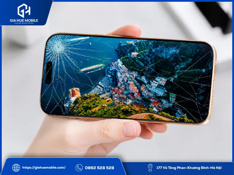 Do bị đè nén mạnh khiến mặt kính iPhone 16 Pro Max bị vỡ