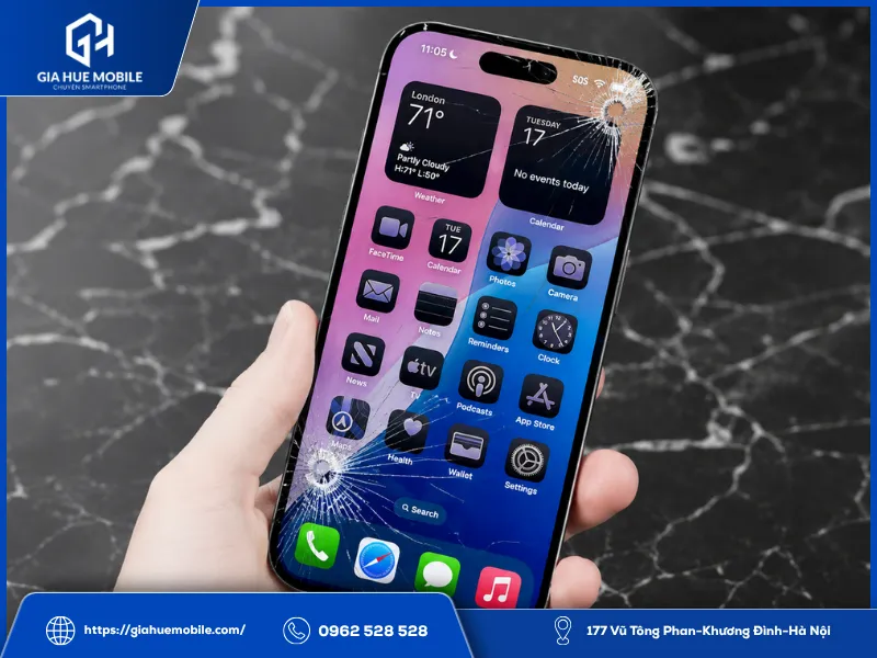 Điện thoại rơi từ trên xuống khiến mặt kính điện thoại iPhone 16 bị nứt vỡ