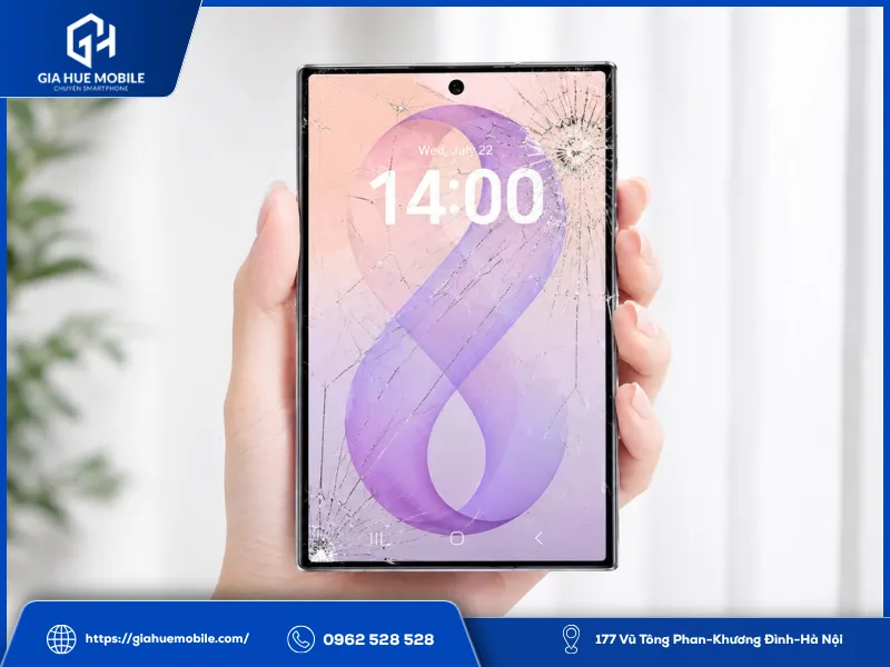Rơi xuống sàn khiến mặt kính màn hình xuất hiện vết nứt vỡ