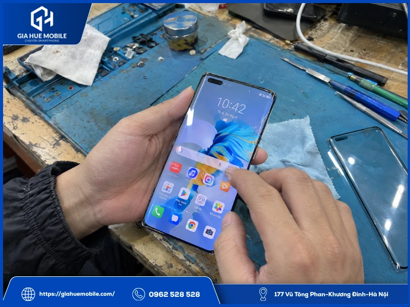 Thay kính Huawei Mate 40 Pro là gì? Khi nào có thể ép kính?