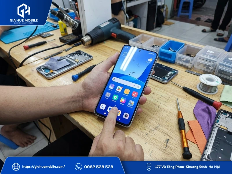 Thay kính Redmi Note 14 Pro+ kiểm tra cảm ứng và vân tay