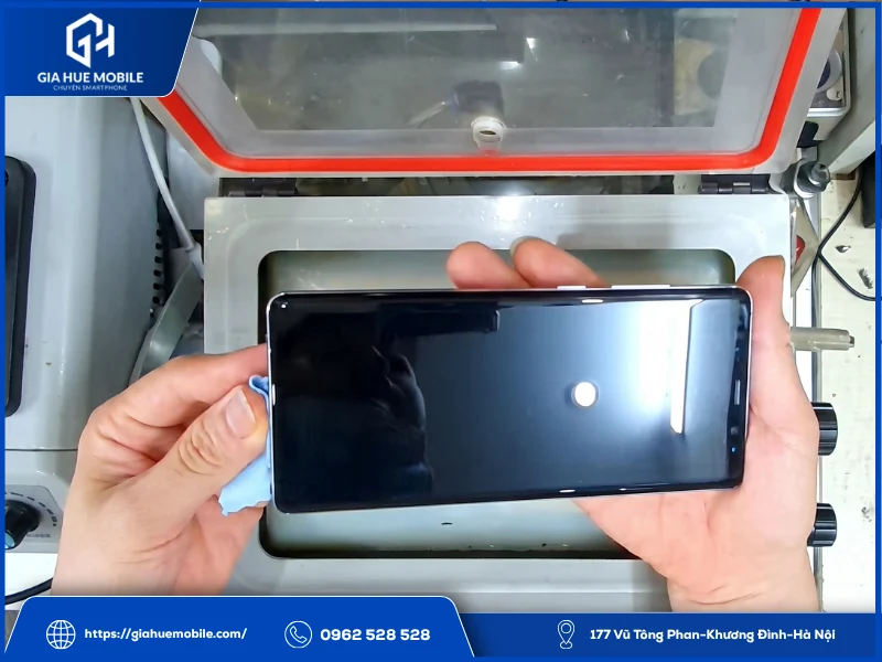 Cách xử lý OPPO Reno 10 5G nóng máy sau khi ép kính