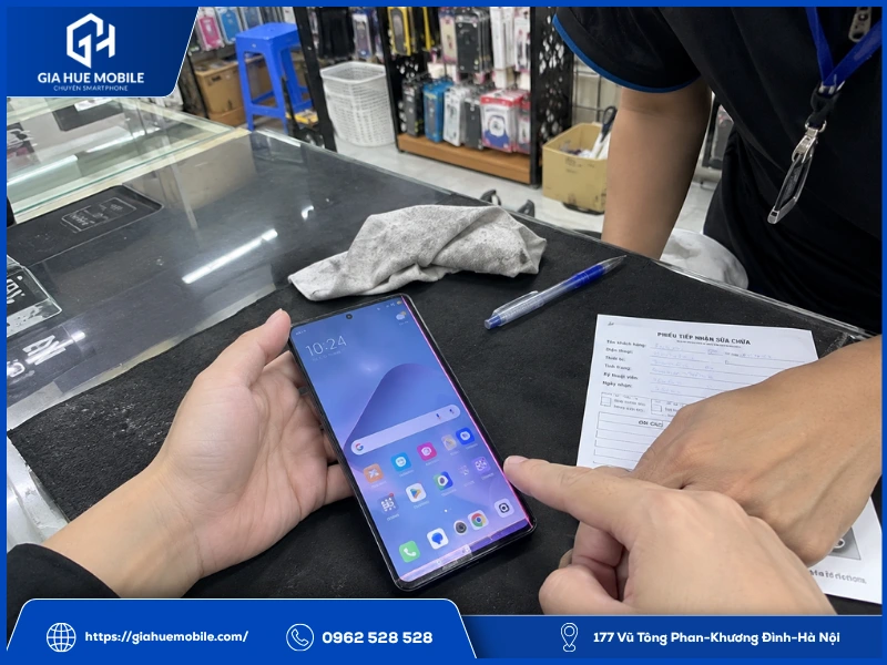 Dấu hiệu màn hình Xiaomi 14T bị lỗi sau khi ép kính