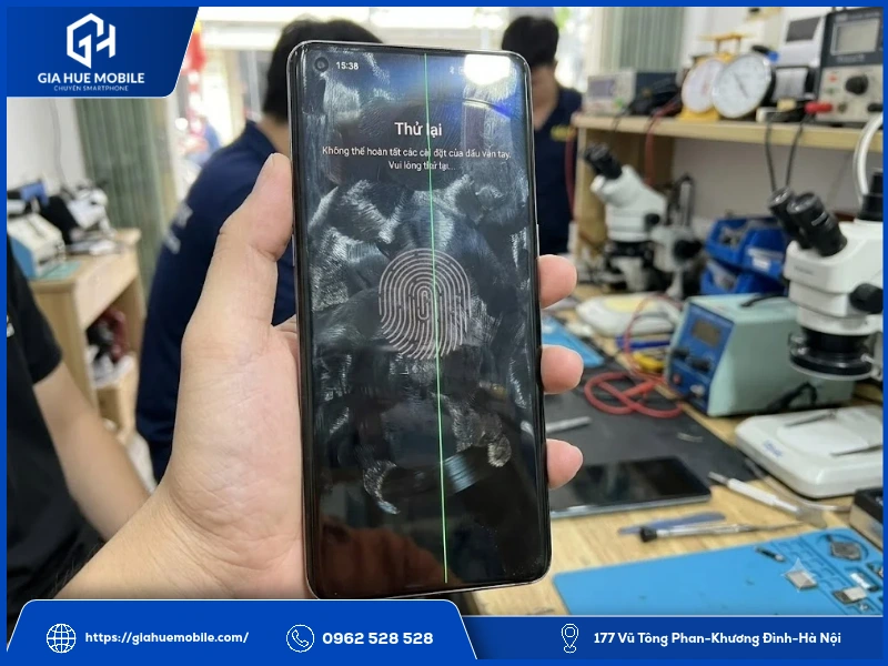 Ép kính OPPO Reno 5 Pro có ảnh hưởng đến vân tay không