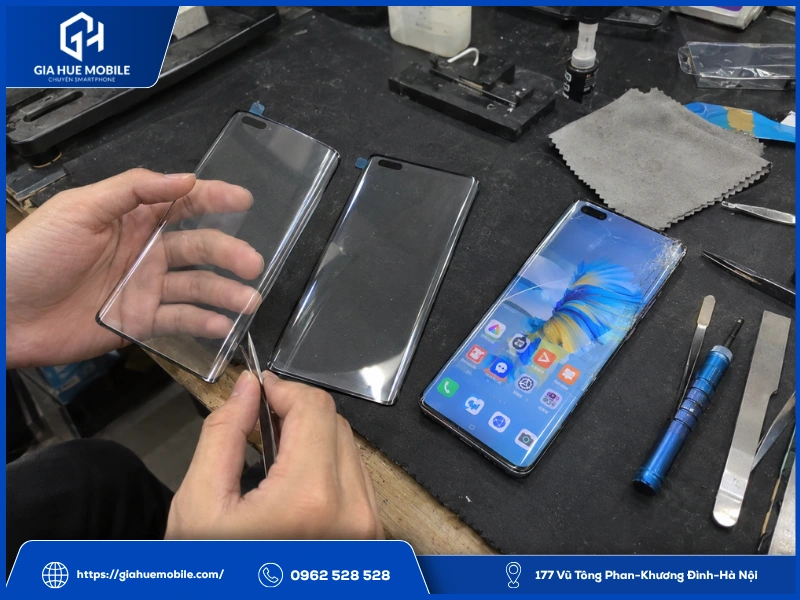 Những yếu tố quyết định giá ép kính Huawei Mate 40 Pro
