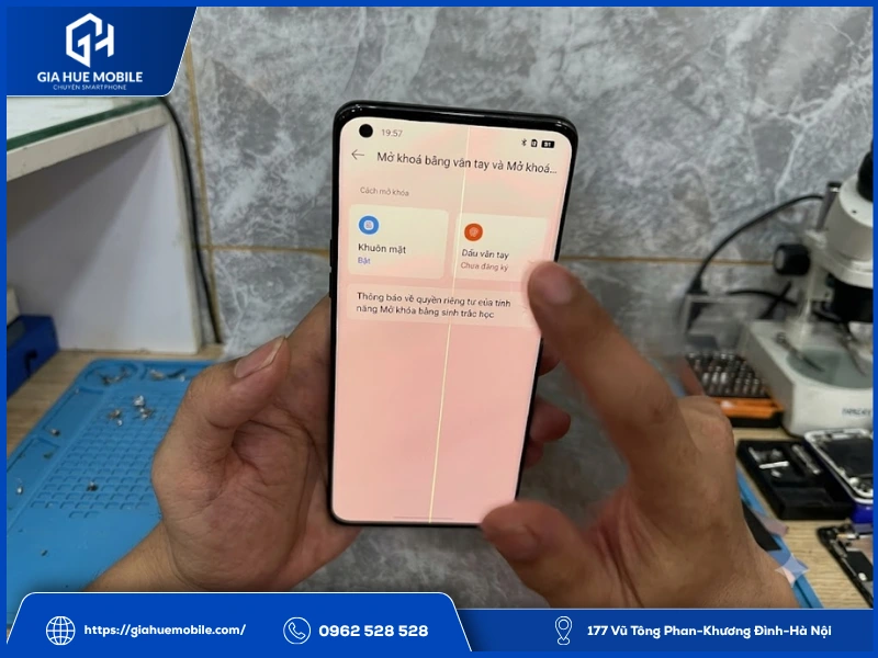 OPPO Reno 10 5G ép kính xong vân tay không nhận phải làm sao
